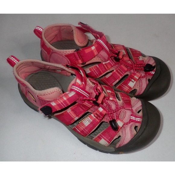 KEEN Shoes - Keen Pink White Striped Sandals Size 5 Women Water Shoes Hike Trail H2O